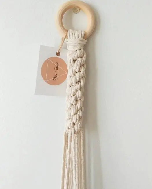 Barrel Braid Macramé Plant Hanger