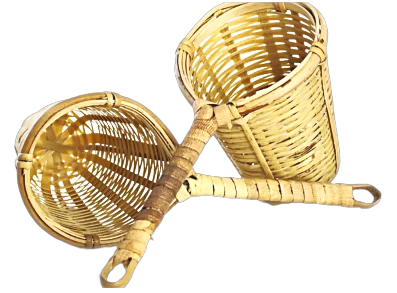 2.5 inch bamboo strainer