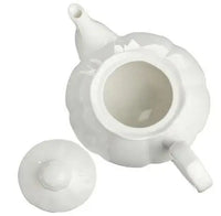 Diana 17.6 oz White Porcelain Teapot