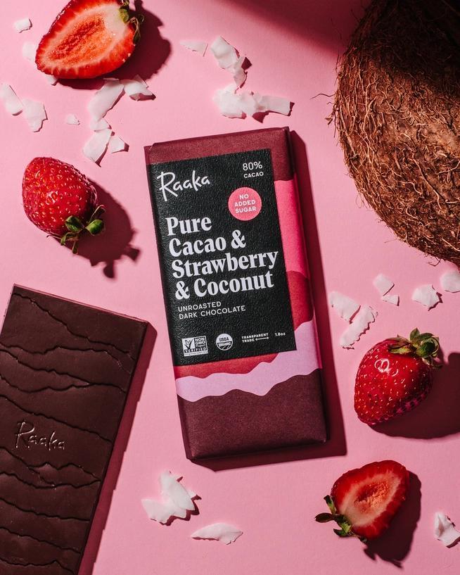 Raaka 80% Pure Cacao, Strawberry & Coconut Chocolate