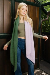 Cozy Colorblock Scarf – Double-Tone Comfort